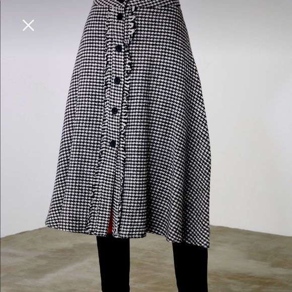 Plaid Skirt - Picture 2 of 4